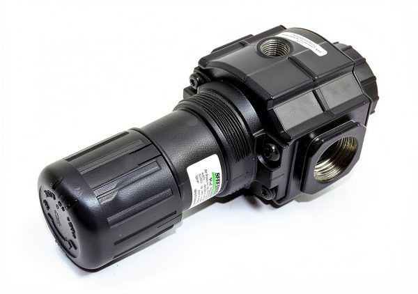 Air Regulator Speedaire 4ZM23 3/4 in NPT 220 CFM 300 PSI-0